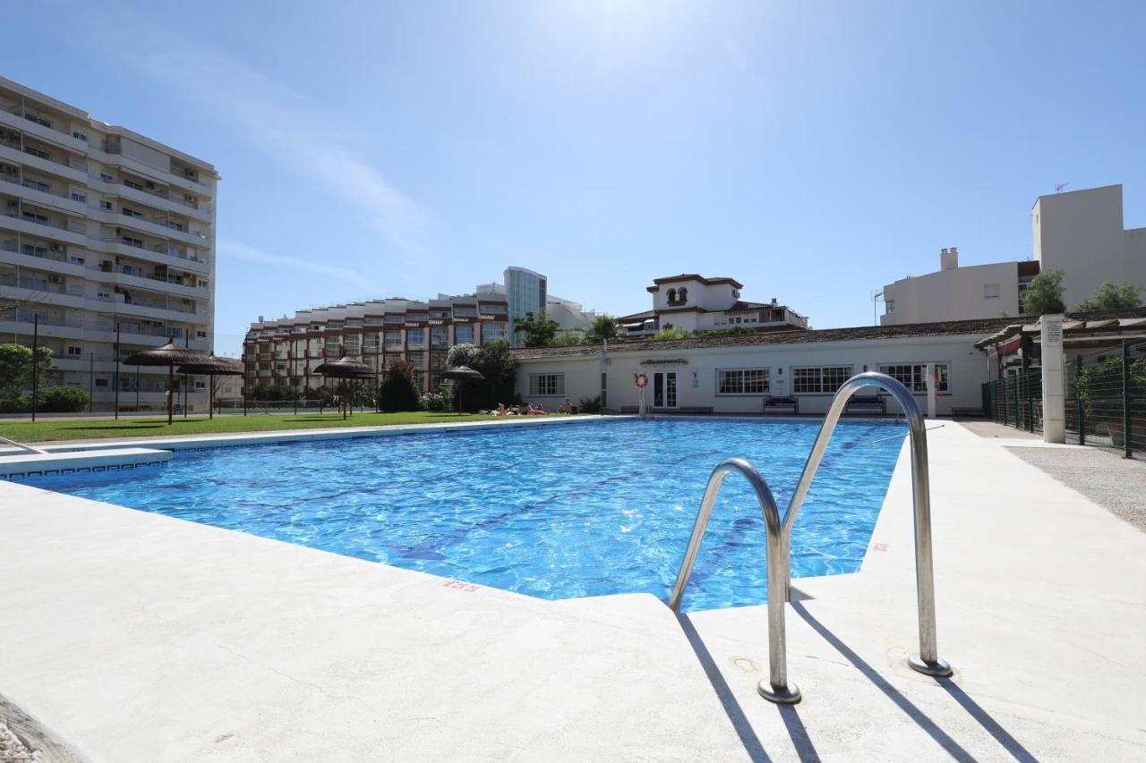 Appartement 071 - Beachside Studio Perfect For A Family Getaway à Torremolinos Extérieur photo